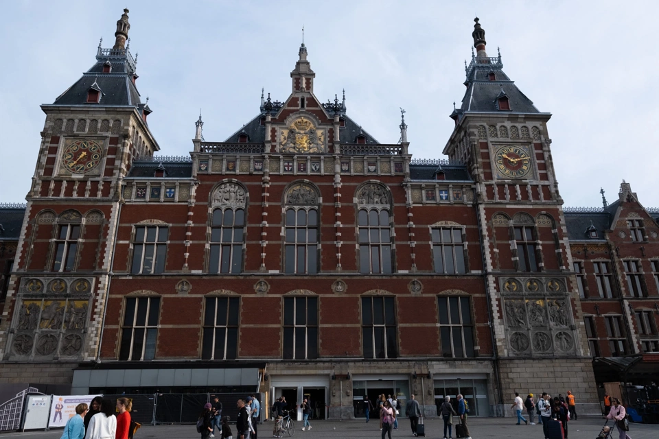 Amsterdam&rsquo;s beautiful central train station.