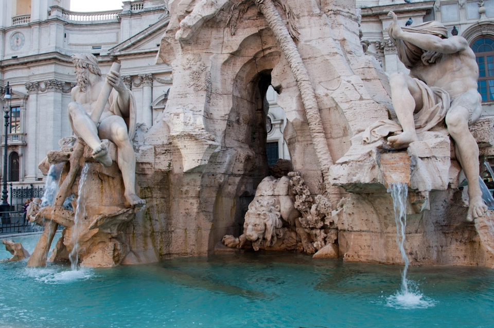 And this is one of the fountains from Piazza Navona, the Fountain of the Four Rivers by Bernini, old Romans were definitely skilled making fountains.